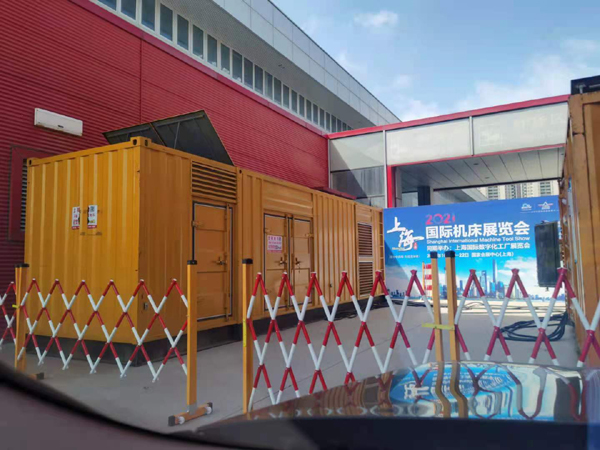 凤泉出租发电机-柴油发电机和汽油发电机哪个更好一些？