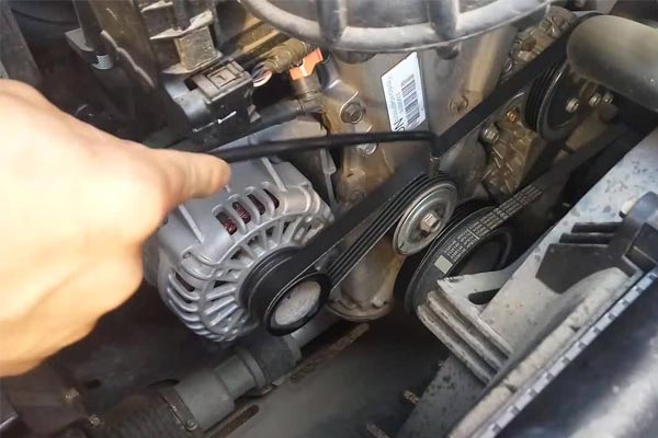 凤泉转速传感器的工作原理是什么？